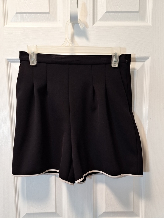 Wilfred Pants - Wilfred Black Tailored Shorts with White Hem Trim